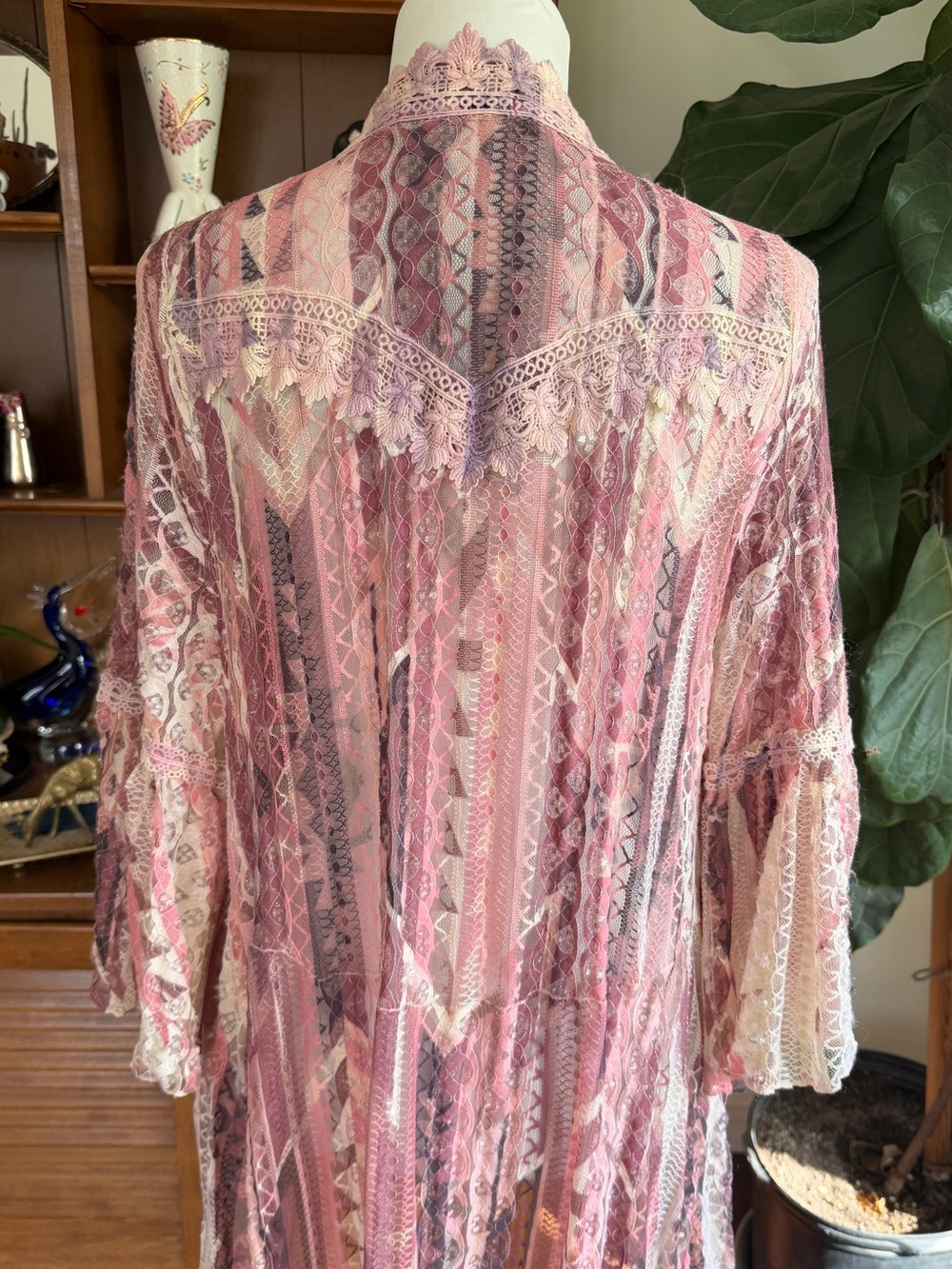 Origami Boutique Pink Lace Patchwork Layered Duster Cardigan M NWOT - Picture 9 of 15